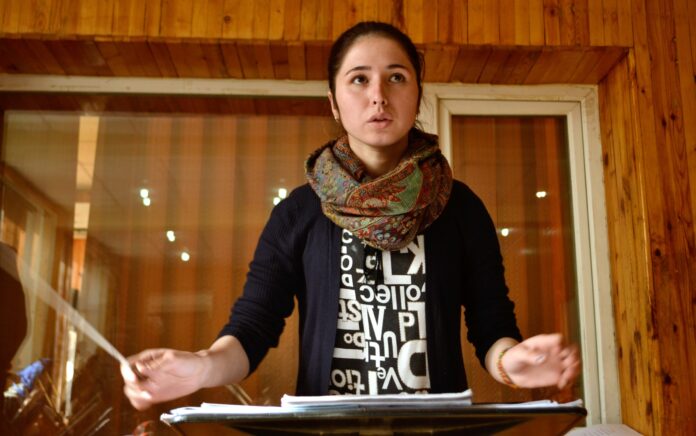 Davos, Forum economico mondiale. Negin Khpalwak e la sua orchestra al femminile Zohra Orchestra