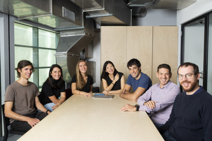 Silvia Wang e il Team Serenis