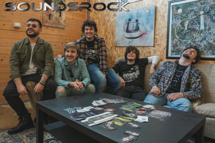 Picsart_22-03-15_20-48-34-226