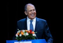 Lavrov ribadisce: Mosca pronta a partecipare alla mediazione in Medio Oriente
