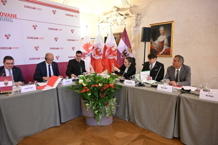 CORADO-POLIEUREGIO23ALA-8099_imagefullwide