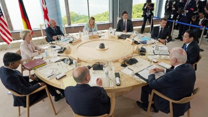 g7
