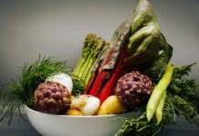 Disturbi alimentazione, il 10% è under14. Social potente fattore di diffusione