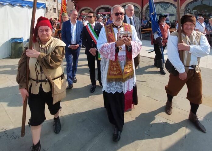 In processione per Marano Lagunare