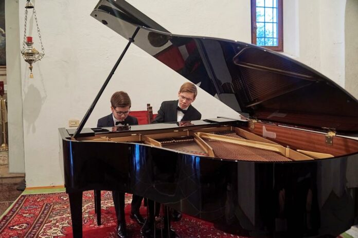 Da sinistra, Olekosandr e Roman Fediurko