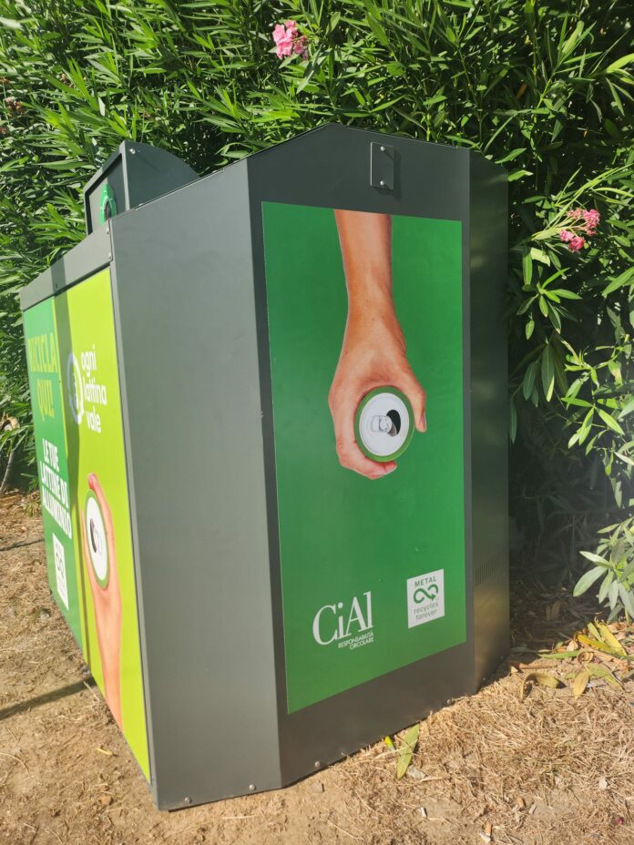 Cial - Raccolta lattine bevande _ Porto Ancona