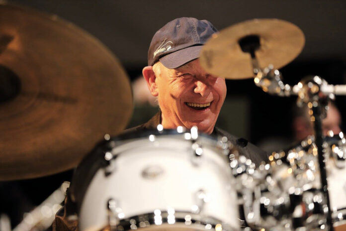 Il batterista Gianni Cazzola