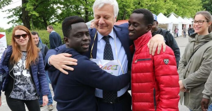 galletti-riciclo-topaz-enhance-3-6x-faceai