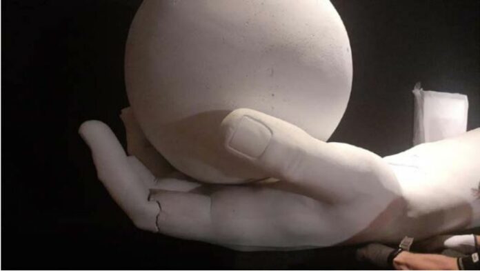 Cnr-Ic-dito-della-mano-del-Colosso-di-Costantino