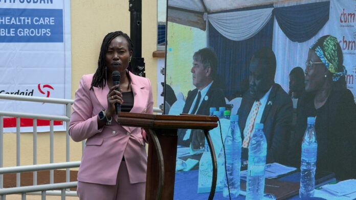 CBM Italia in Sud Sudan_primo reparto oculistico pediatrico_ministra Yolanda Awel Deng