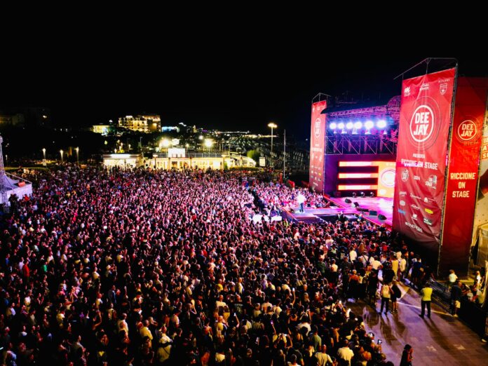 Riccione turismo agosto 2024 (1)