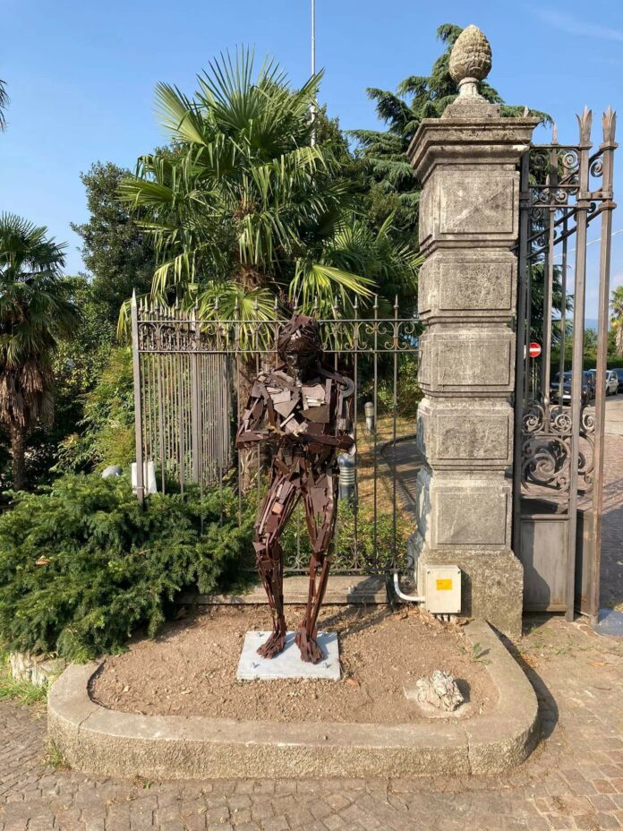 ph_La Verita_Matthew Broussard_Gemonio_close up