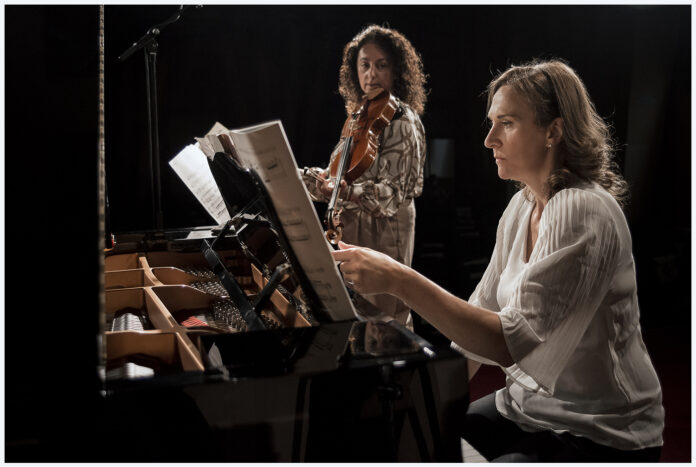 Foto 1 Monica Cattarossi (piano) e Maria Ronchini (viola) © Fabiana Toppia Nervi