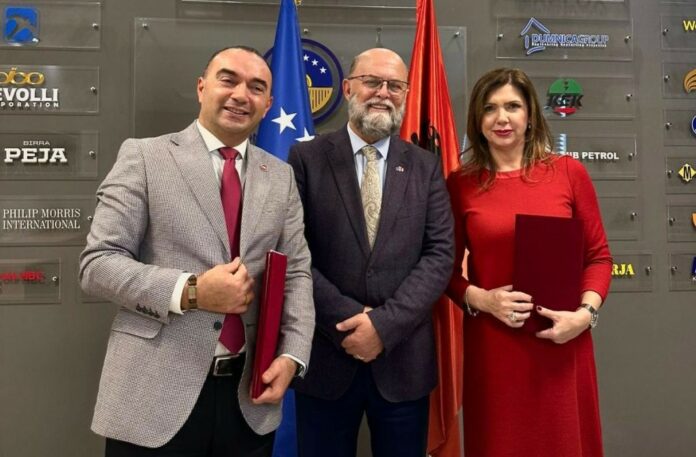 0a6ed8e6-1e66-40f0-a2e8-089ee94f3654