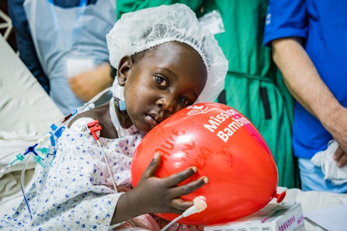 Cuore di bimbi_Mission Bambini©Roberto Morelli