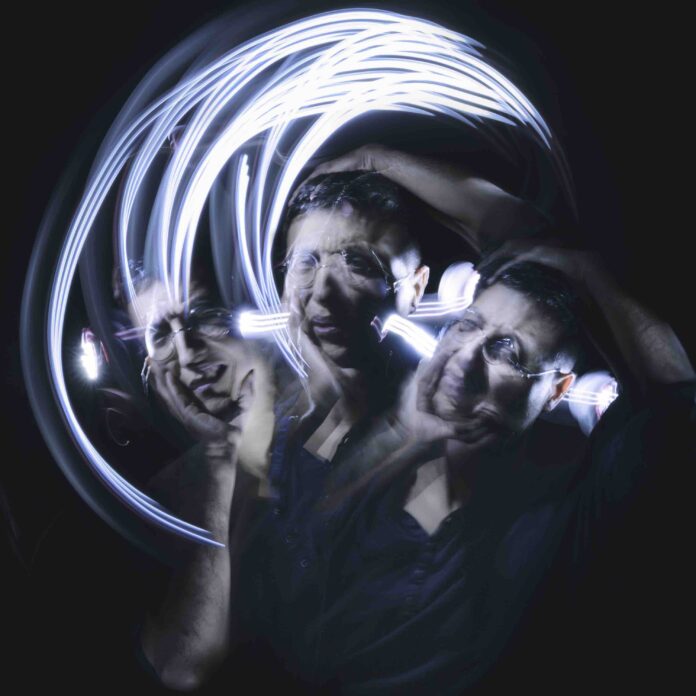 ALELOI - Luna Storta_front