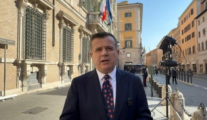 7bf2924c-13d4-4554-bb8b-7784d9eeac90-724x420