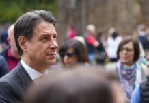 Conte: “La destra non vuole ascoltarmi ma solo tenere in piedi un circo. Premiato chi accusò il mio governo”