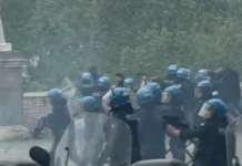 Torino, scontri a corteo Askatasuna