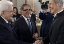 Concerto in Senato, messaggi di pace e la musica di Claudio Baglioni che riceve la martinella