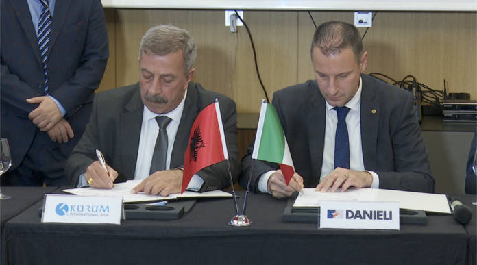 -900-0-1766497217xfoto-3-164