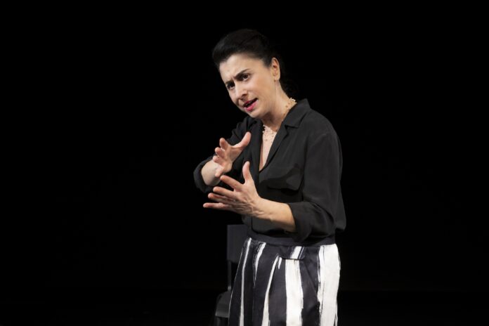 Beatrice Schiros 31 ph Serena Serrani