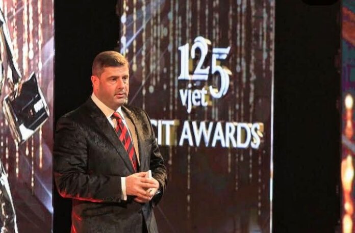 Screenshot_20251220-230400