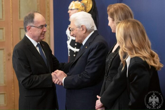 627675077_873781435427628_6721070535211895866_n