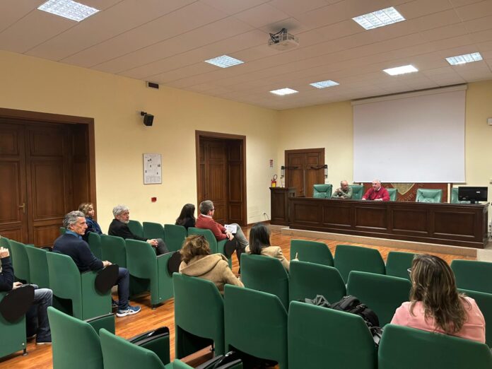 Incontro in Provincia per il progetto dei defibrillatori nelle palestre