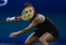 INAUGURATA ALL’ISTITUTO DI CANDIOLO-IRCCS “FLYING RACQUETS – OLTRE LA RETE”, LA MOSTRA DI RAY GIUBILO