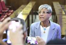 Le istituzioni non si usano per la polemica