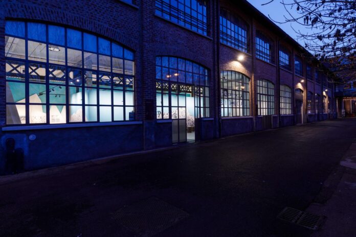 Esterno2_mostra S. Zardini_Fabbrica del Vapore. Ph Nicolas Tarantino