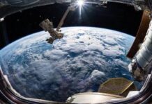 Artemis 2, la missione è partita: i quattro astronauti in volo verso l’orbita lunare