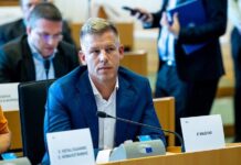 Urne chiuse in Ungheria, spoglio al 21%: Tisza in netto vantaggio. Affluenza record al 77,8%