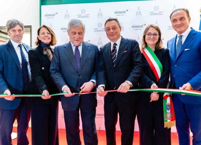 Matteo_Zoppas_Regina_Corradini_D_Arienzo_Antonio_Tajani_Vittorio_de_Pedys_Michela_Favara_Alberto_Cirio