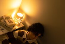 “Se prendo la penna” è il nuovo singolo del cantautore romano CAFFA