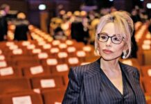 Meloni e spettri: Marina B. vuole impedire il “record”. Aria d’incidente