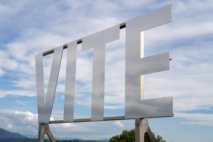 Matteo Attruia, VITE, 2026, installation view, Parco Sculture Todini, Todi. Foto Clikkami. 2jpg