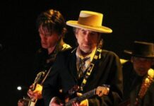 Gli 85 anni di Bob Dylan, il Menestrello di Duluth