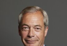 Londra, criptovalute e regali mai dichiarati, Farage nel mirino. Lui: “Vendette dell’establishment”