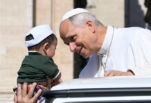 Il Papa: l’Eucarestia antidoto ai fermenti di divisione che minano il mondo