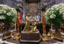 Il Papa: come Pietro e Paolo, essere costruttori di unità e carità per un mondo in armonia