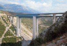 UN GIGANTE DELL’ A2 IL VIADOTTO RAGO.…INARRESTABILE