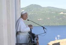 Il parroco di Castel Gandolfo: “Desideriamo che il Papa viva qui un autentico riposo”