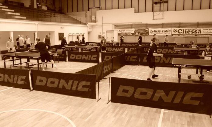 Agonismo in bianco e nero al Palasport di Nulvi (Foto Sergio Ruiu)