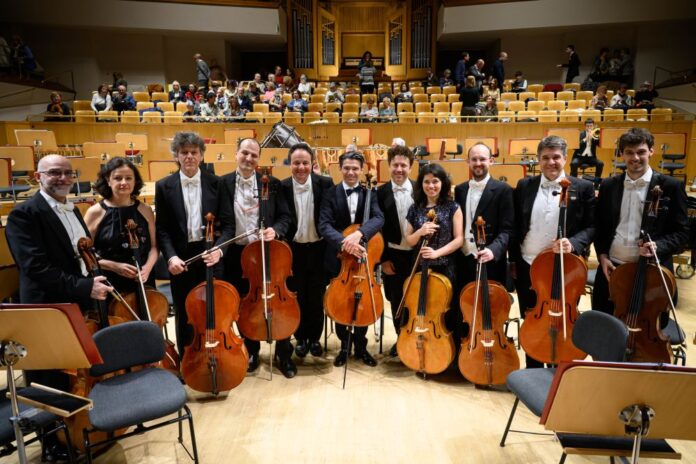I Violoncellisti della Scala_b