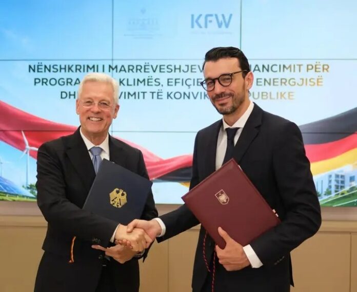 Karl Bergner Enea Karakaci