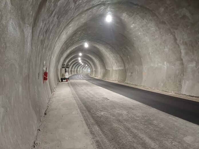 tunnel