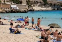 Salari bassi, precarietà e nessuna strategia: i mali nascosti del turismo