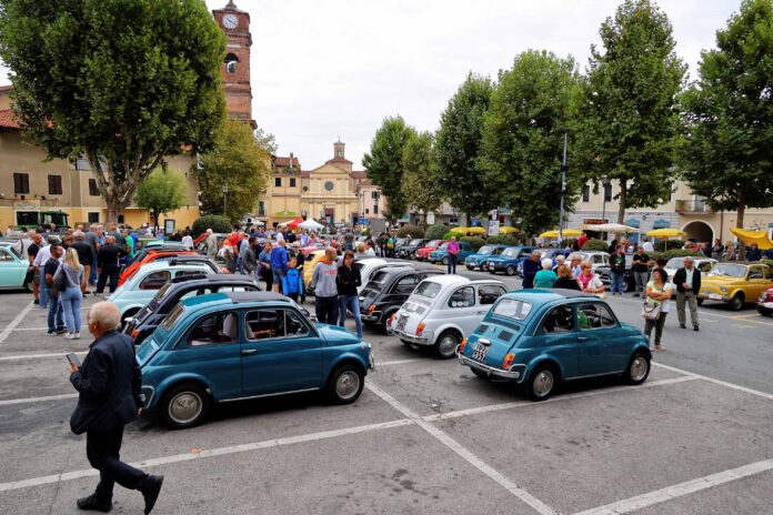raduno_Fiat_500_repertorio_3